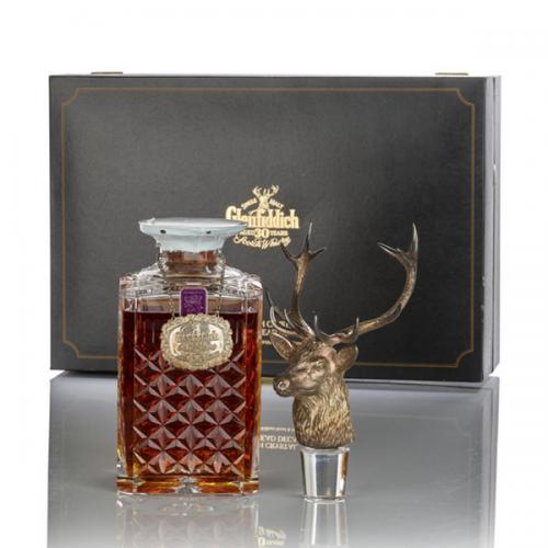 Glenfiddich Silver Stag's Head Decanter 30